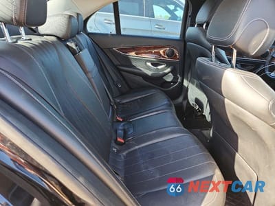 Zdjęcie 10 z 11 samochodu: 2017 MERCEDES-BENZ E 300 VIN:WDDZF4JB3HA115460 - miniatura