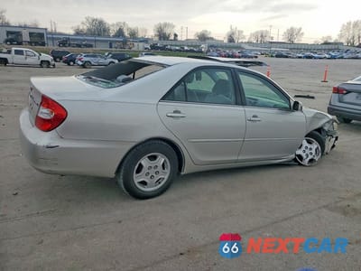 Trzecie zdjęcie samochodu z tyłu: 2003 TOYOTA CAMRY LE VIN:4T1BE32K53U781567 - miniatura