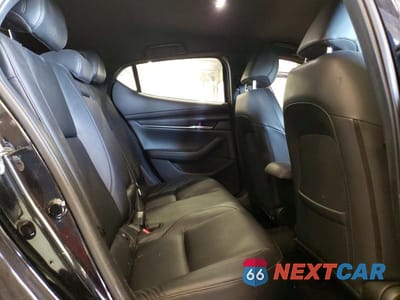 Zdjęcie 10 z 13 samochodu: 2021 MAZDA 3 SELECT VIN:JM1BPAKLXM1330469 - miniatura