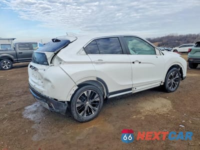 Trzecie zdjęcie samochodu z tyłu: 2020 MITSUBISHI ECLIPSE CROSS SE VIN:JA4AT5AAXLZ037339 - miniatura