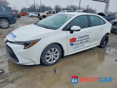 2024 TOYOTA COROLLA LE 5YFB4MDE5RP154832 - główne zdjęcie licytacji z USA - miniatura