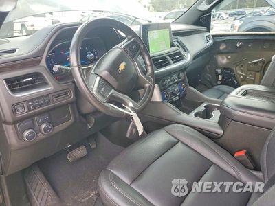 Zdjęcie 8 z 13 samochodu: 2022 CHEVROLET SUBURBAN VIN:1GNSCCKD3NR334910 - miniatura
