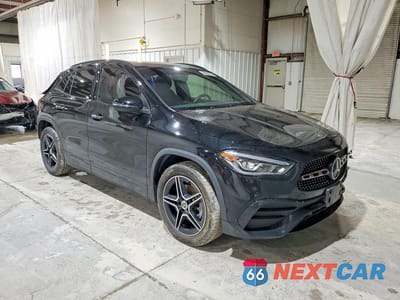 Czwarte zdjęcie samochodu z boku: 2021 MERCEDES-BENZ GLA 250 4MATIC VIN:W1N4N4HB8MJ295504 - miniatura