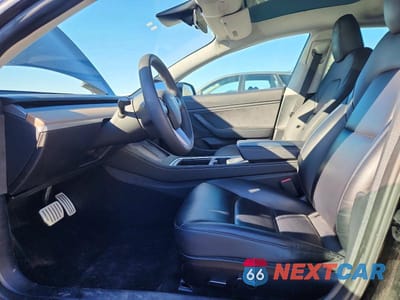 Zdjęcie 7 z 12 samochodu: 2023 TESLA MODEL 3 VIN:5YJ3E1EC1PF507217 - miniatura