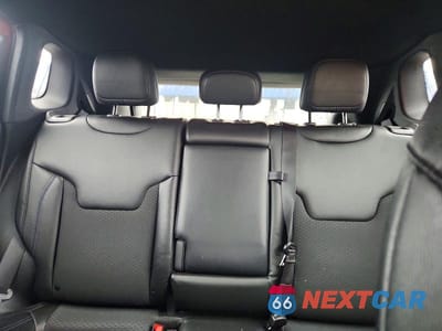Zdjęcie 10 z 13 samochodu: 2024 JEEP COMPASS LATITUDE VIN:3C4NJDBN4RT156237 - miniatura