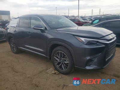 Czwarte zdjęcie samochodu z boku: 2025 LEXUS TX 350 PREMIUM VIN:5TDAAAB6XSS042894 - miniatura