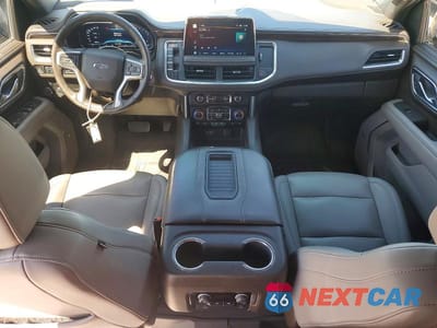 Zdjęcie 8 z 13 samochodu: 2022 CHEVROLET TAHOE K1500 Z71 VIN:1GNSKPKD5NR162034 - miniatura