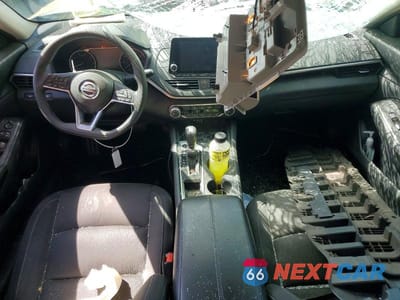 Zdjęcie 8 z 12 samochodu: 2019 NISSAN ALTIMA 2.5 S VIN:1N4BL4BV6KC240659 - miniatura