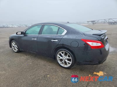 Drugie zdjęcie samochodu z przodu: 2010 NISSAN MAXIMA 3.5 S VIN:1N4AA5AP4AC810120 - miniatura