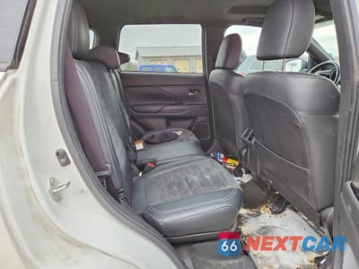 Zdjęcie 11 z 12 samochodu: 2019 MITSUBISHI OUTLANDER SE VIN:JA4AD3A38KZ025126 - miniatura