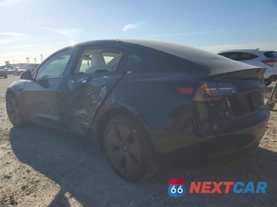 Drugie zdjęcie samochodu z przodu: 2023 TESLA MODEL 3 VIN:5YJ3E1EA6PF704303 - miniatura