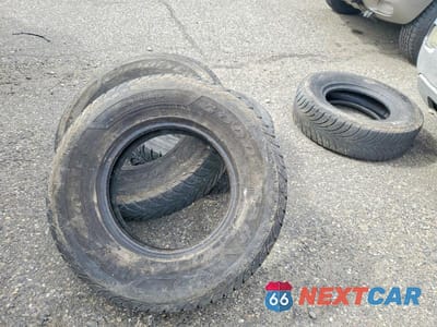 Zdjęcie 13 z 14 samochodu: 2007 CHEVROLET EXPRESS 2500 UTILITY / SERVICE VAN VIN:1GCGG25VX71105868 - miniatura