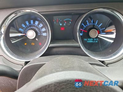 Zdjęcie 9 z 11 samochodu: 2012 FORD MUSTANG VIN:1ZVBP8EM6C5210461 - miniatura