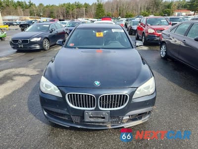 Piąte zdjęcie samochodu w środku: 2014 BMW 750 VIN:WBAYB6C55ED224188 - miniatura