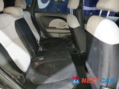 Zdjęcie 11 z 12 samochodu: 2015 KIA SOUL BASE VIN:KNDJN2A2XF7155558 - miniatura