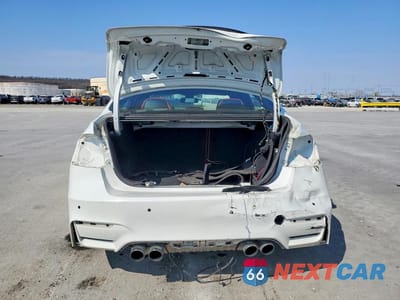Zdjęcie 6 z 12 samochodu: 2015 BMW M3 VIN:WBS3C9C51FP803523 - miniatura