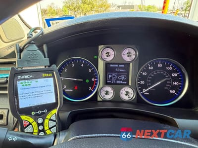 Zdjęcie 8 z 15 samochodu: 2008 LEXUS LX 570 BASE VIN:JTJHY00W184000588 - miniatura