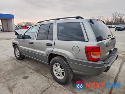 Drugie zdjęcie samochodu z przodu: 2002 JEEP GRAND CHEROKEE LAREDO VIN:1J4GW48S92C118408 - miniatura
