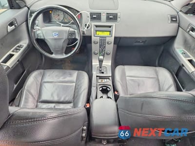 Zdjęcie 8 z 13 samochodu: 2006 VOLVO S40 2.4I VIN:YV1MS390262207352 - miniatura