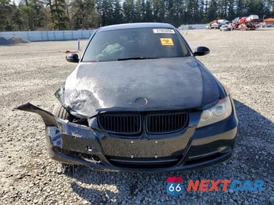 Piąte zdjęcie samochodu w środku: 2006 BMW 330 I VIN:WBAVB33566KS36378 - miniatura