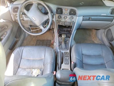 Zdjęcie 8 z 12 samochodu: 2000 VOLVO V40 VIN:YV1VW2559YF519250 - miniatura