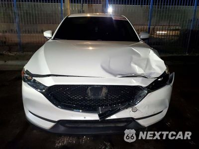 Piąte zdjęcie samochodu w środku: 2017 MAZDA CX-5 TOURING VIN:JM3KFACL9H0181752 - miniatura