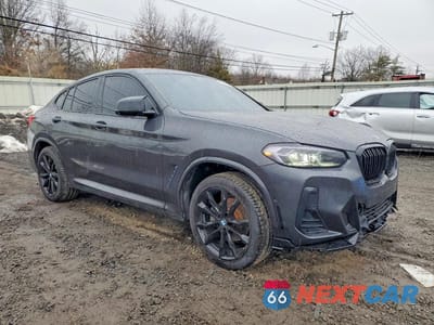 Czwarte zdjęcie samochodu z boku: 2022 BMW X4 XDRIVE30I VIN:5UX33DT05N9J91407 - miniatura