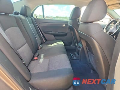 Zdjęcie 10 z 12 samochodu: 2010 CHEVROLET MALIBU 1LT VIN:1G1ZC5EB0AF133905 - miniatura