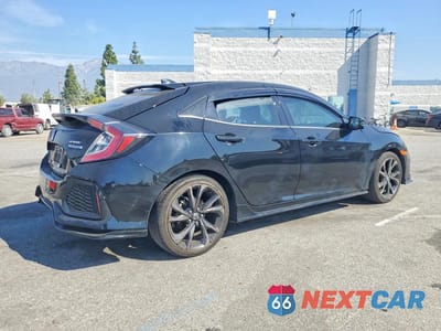 Trzecie zdjęcie samochodu z tyłu: 2018 HONDA CIVIC SPORT TOURING VIN:SHHFK7H92JU413216 - miniatura
