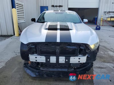 Piąte zdjęcie samochodu w środku: 2015 FORD MUSTANG VIN:1FA6P8TH8F5299664 - miniatura