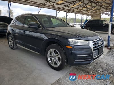 Czwarte zdjęcie samochodu z boku: 2019 AUDI Q5 PREMIUM VIN:WA1ANAFY0K2087800 - miniatura