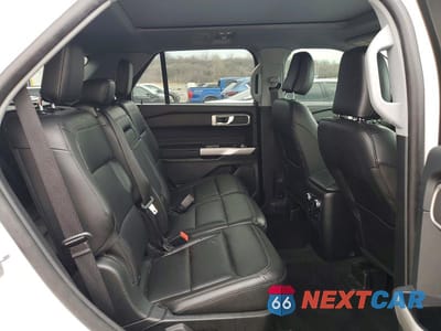 Zdjęcie 11 z 13 samochodu: 2022 FORD EXPLORER XLT VIN:1FMSK8DH7NGA67299 - miniatura
