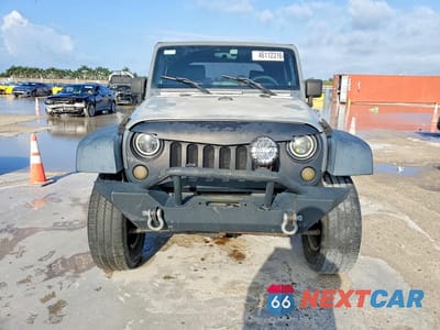 Piąte zdjęcie samochodu w środku: 2007 JEEP WRANGLER X VIN:1J4FA24197L153582 - miniatura