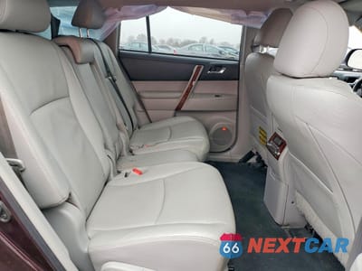 Zdjęcie 11 z 14 samochodu: 2013 TOYOTA HIGHLANDER HYBRID LIMITED VIN:JTEDC3EH2D2014934 - miniatura