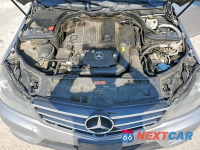 Zdjęcie 11 z 12 samochodu: 2012 MERCEDES-BENZ C 250 VIN:WDDGF4HBXCR198280 - miniatura