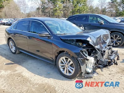 Czwarte zdjęcie samochodu z boku: 2020 VOLKSWAGEN PASSAT SE VIN:1VWSA7A38LC023999 - miniatura