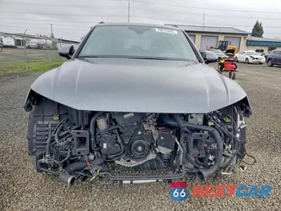 Piąte zdjęcie samochodu w środku: 2024 AUDI Q5 E PREMIUM PLUS 55 VIN:WA1E2AFY4R2148649 - miniatura