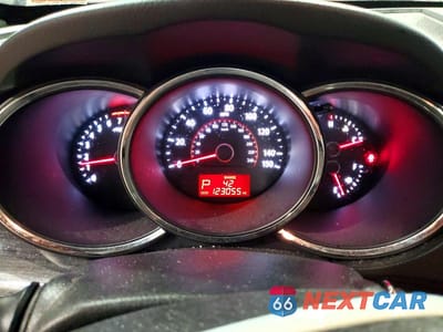 Zdjęcie 9 z 13 samochodu: 2012 KIA SORENTO LX VIN:5XYKT3A19CG193093 - miniatura