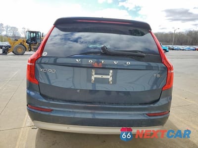 Zdjęcie 6 z 13 samochodu: 2022 VOLVO XC90 T5 MOMENTUM VIN:YV4102PK9N1777914 - miniatura