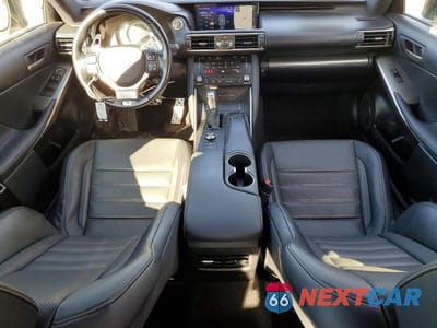 Zdjęcie 8 z 11 samochodu: 2017 LEXUS IS 300 BASE VIN:JTHCM1D25H5020843 - miniatura