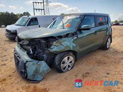 2014 KIA SOUL BASE KNDJN2A2XE7045043 - główne zdjęcie licytacji z USA - miniatura
