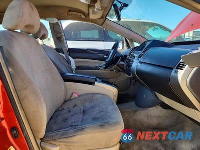 Zdjęcie 7 z 12 samochodu: 2005 TOYOTA PRIUS BASE VIN:JTDKB20U957034440 - miniatura