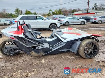 2021 POLARIS SLINGSHOT S WITH TECHNOLOGY PACKAGE 57XAATHD0M8141496 - główne zdjęcie licytacji z USA - miniatura
