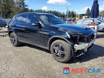 Czwarte zdjęcie samochodu z boku: 2022 MERCEDES-BENZ GLC 300 4MATIC VIN:W1N0G8EB9NV391544 - miniatura