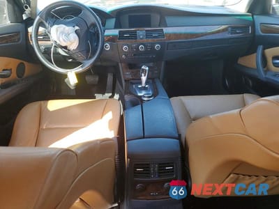 Zdjęcie 8 z 13 samochodu: 2008 BMW 528 I VIN:WBANU53528CT04078 - miniatura