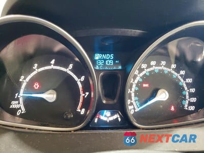 Zdjęcie 9 z 12 samochodu: 2015 FORD FIESTA TITANIUM VIN:3FADP4CJ3FM205445 - miniatura