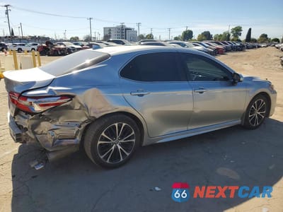 Trzecie zdjęcie samochodu z tyłu: 2019 TOYOTA CAMRY SE VIN:4T1B11HK2KU818211 - miniatura