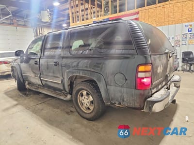 Drugie zdjęcie samochodu z przodu: 2002 CHEVROLET SUBURBAN K1500 VIN:1GNFK16Z72J188147 - miniatura