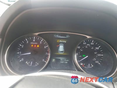 Zdjęcie 9 z 12 samochodu: 2016 NISSAN ROGUE S VIN:KNMAT2MV5GP651395 - miniatura