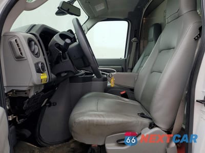 Zdjęcie 7 z 13 samochodu: 2023 FORD E350 BOX TRUCK VIN:1FDWE3FN2PDD03442 - miniatura